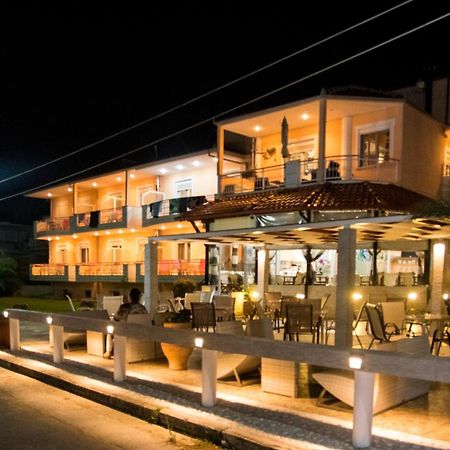 Pension Delfini Аспровальта Экстерьер фото