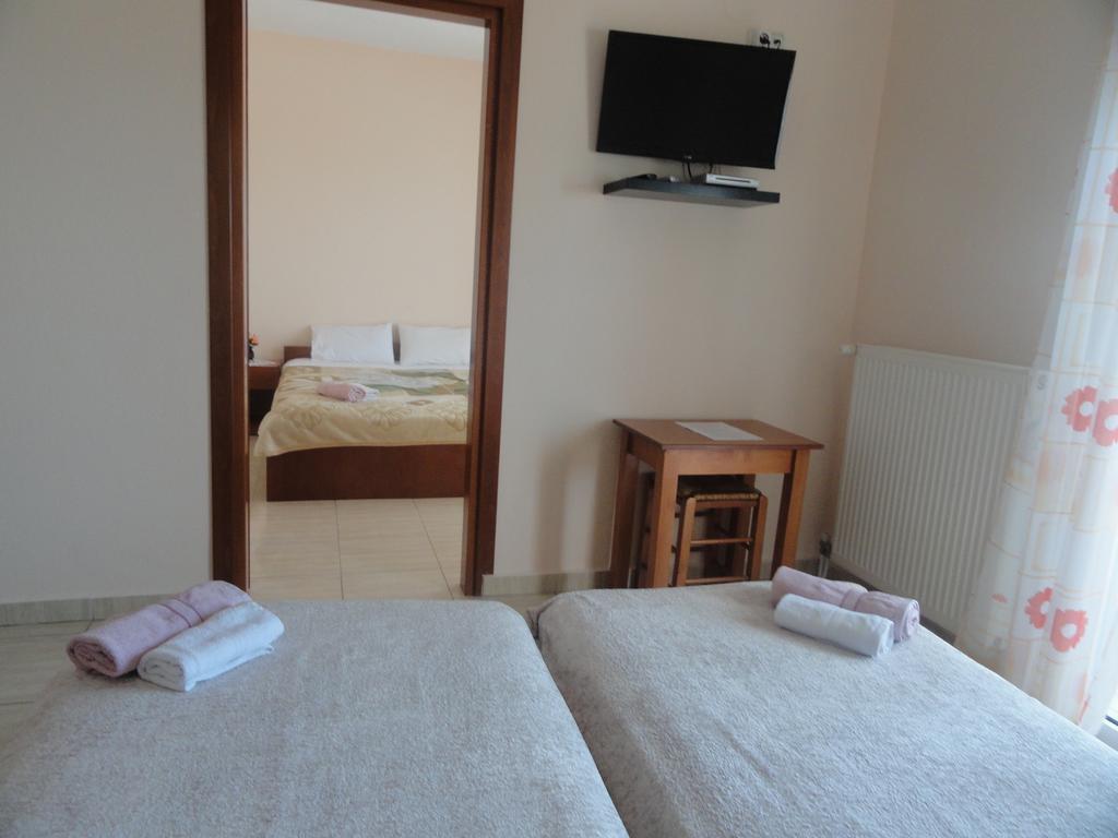 Pension Delfini Аспровальта Номер фото