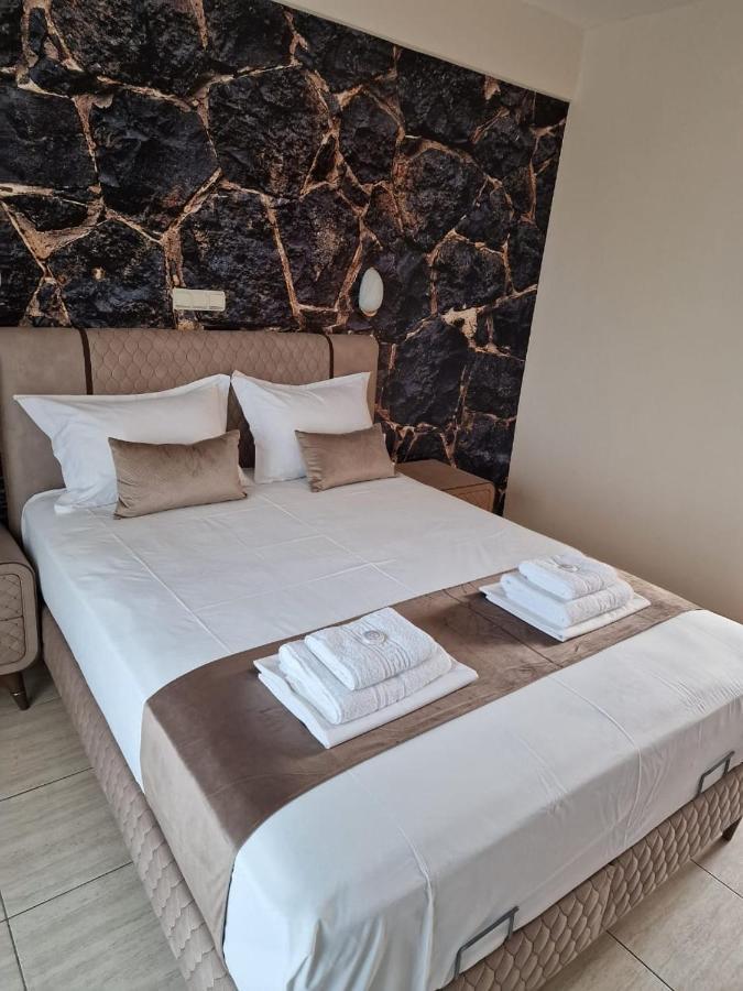 Pension Delfini Аспровальта Экстерьер фото